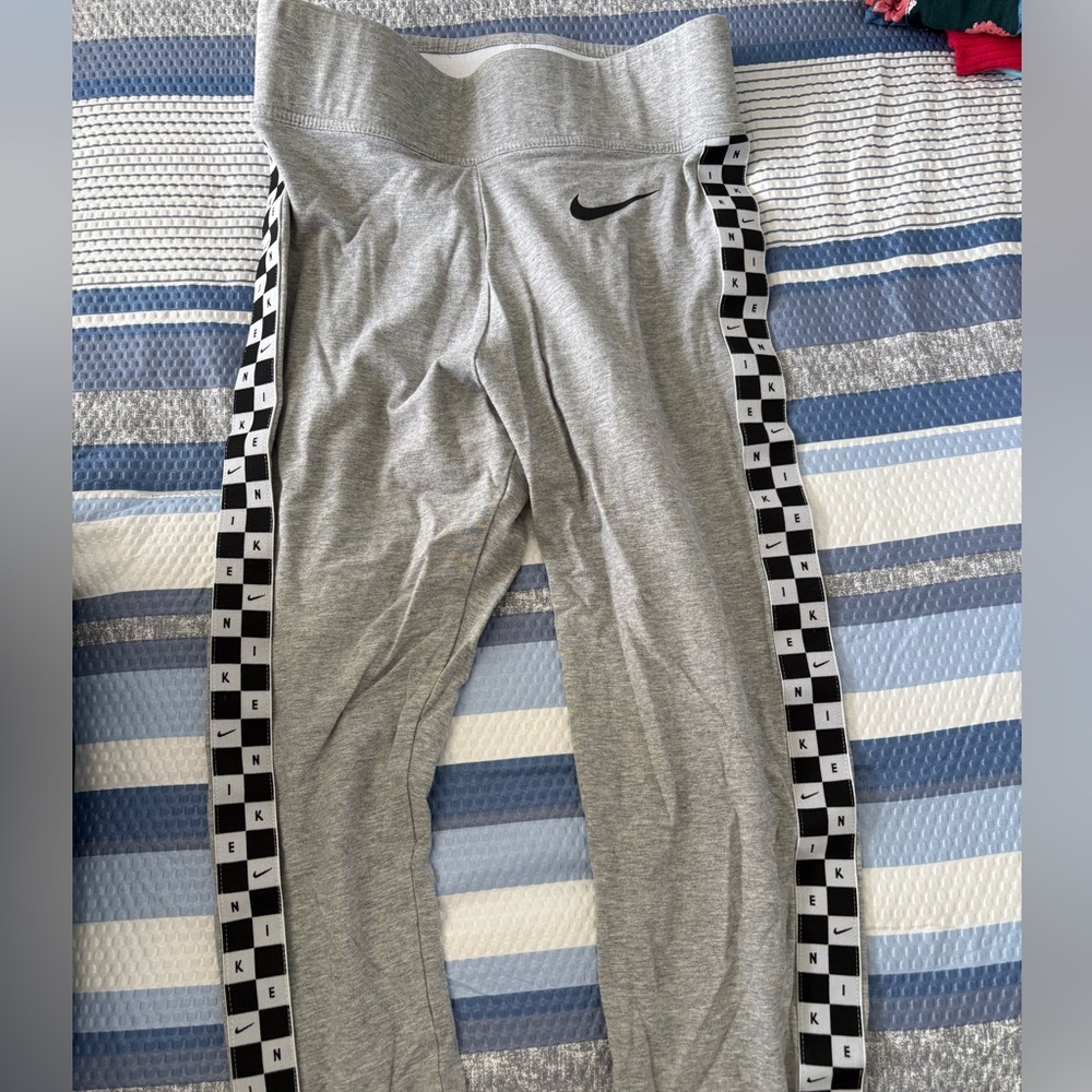 Nike Gray Leggings